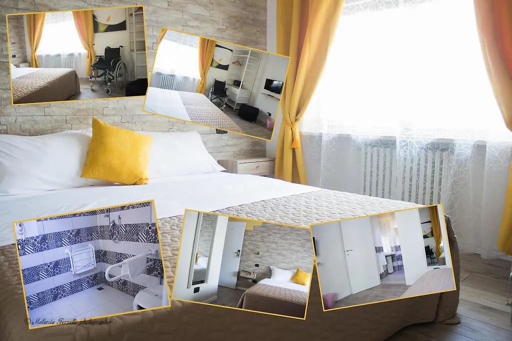 Aurelia Rooms Verona 3*,  Italia
